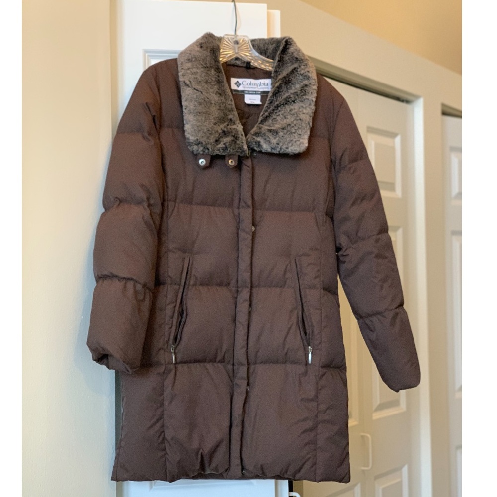 Columbia Long Winter Puffer Coat!